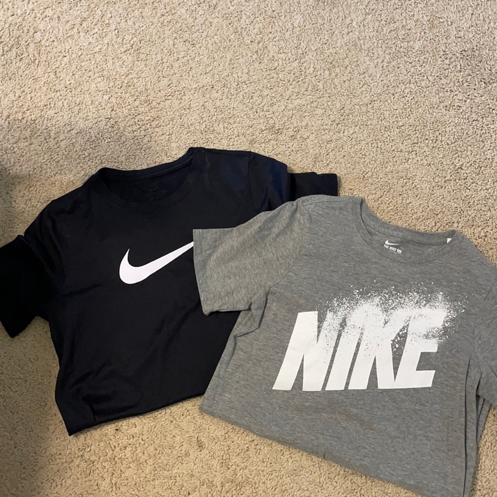 Nike shirt bundle